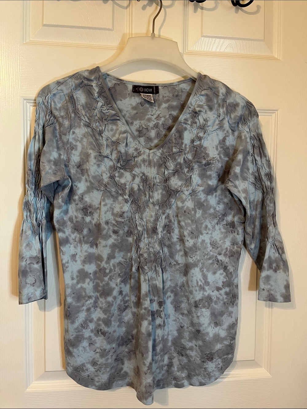 XCVI Gray Tie-Dye V-Neck Blouse